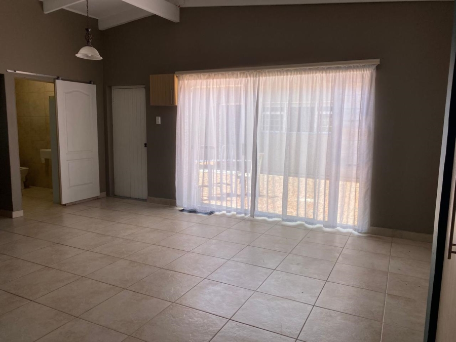 To Let 1 Bedroom Property for Rent in Lorraine Eastern Cape